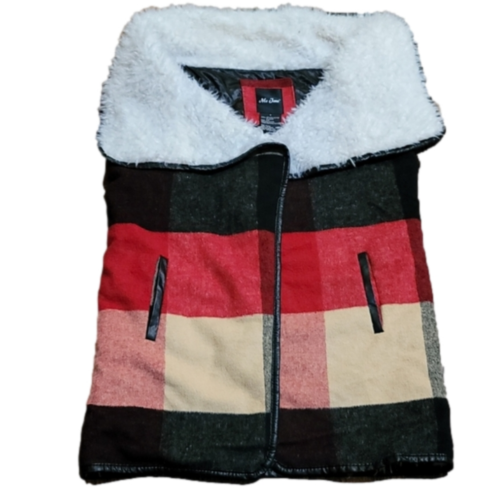 ME JANE buffalo plaid sherpa lined faux fur waterfall Vest size S reds/black
